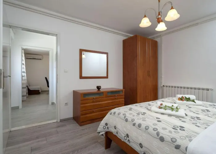 Apartment Ena