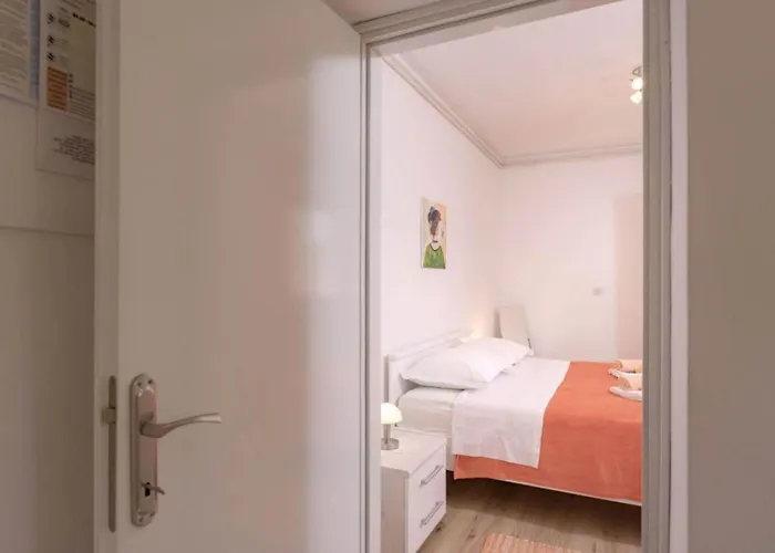 Apartment Ena *