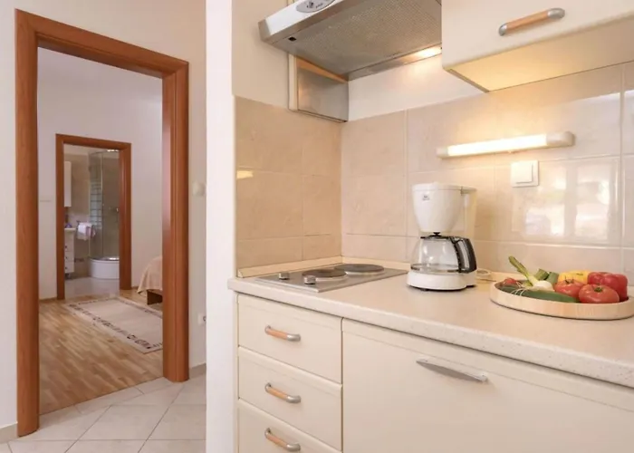 Apartment Ena *