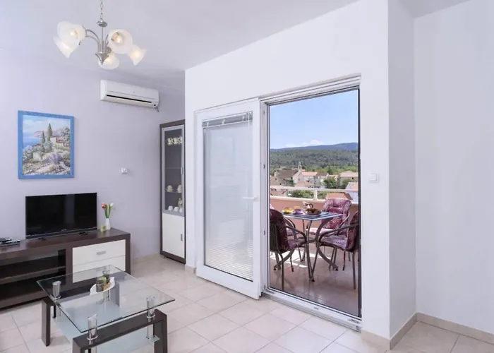 Ena Apartment *